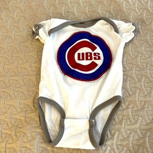 Chicago Cubs Onesie with Rhinestones❤️💙🤍